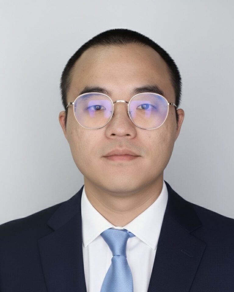 Dr. Fengfang Xiang